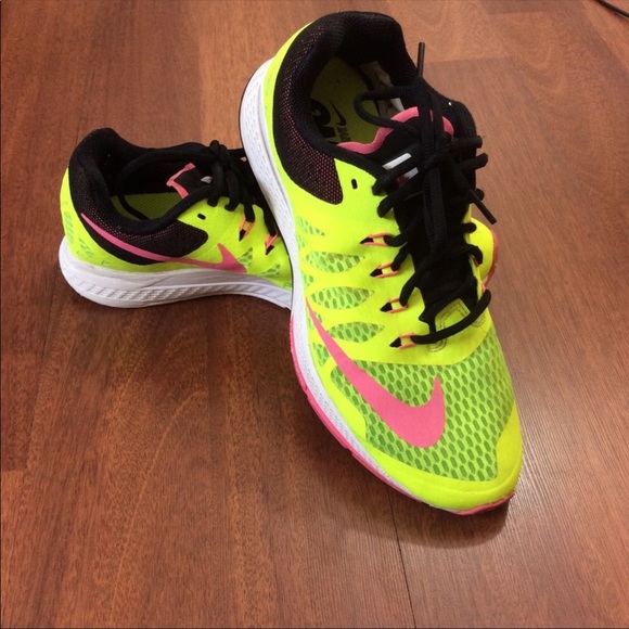 nike zoom elite 8 price